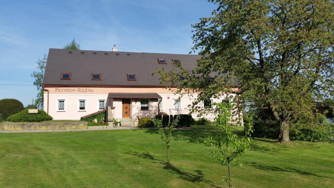 Ruzak Guest house Ruzova